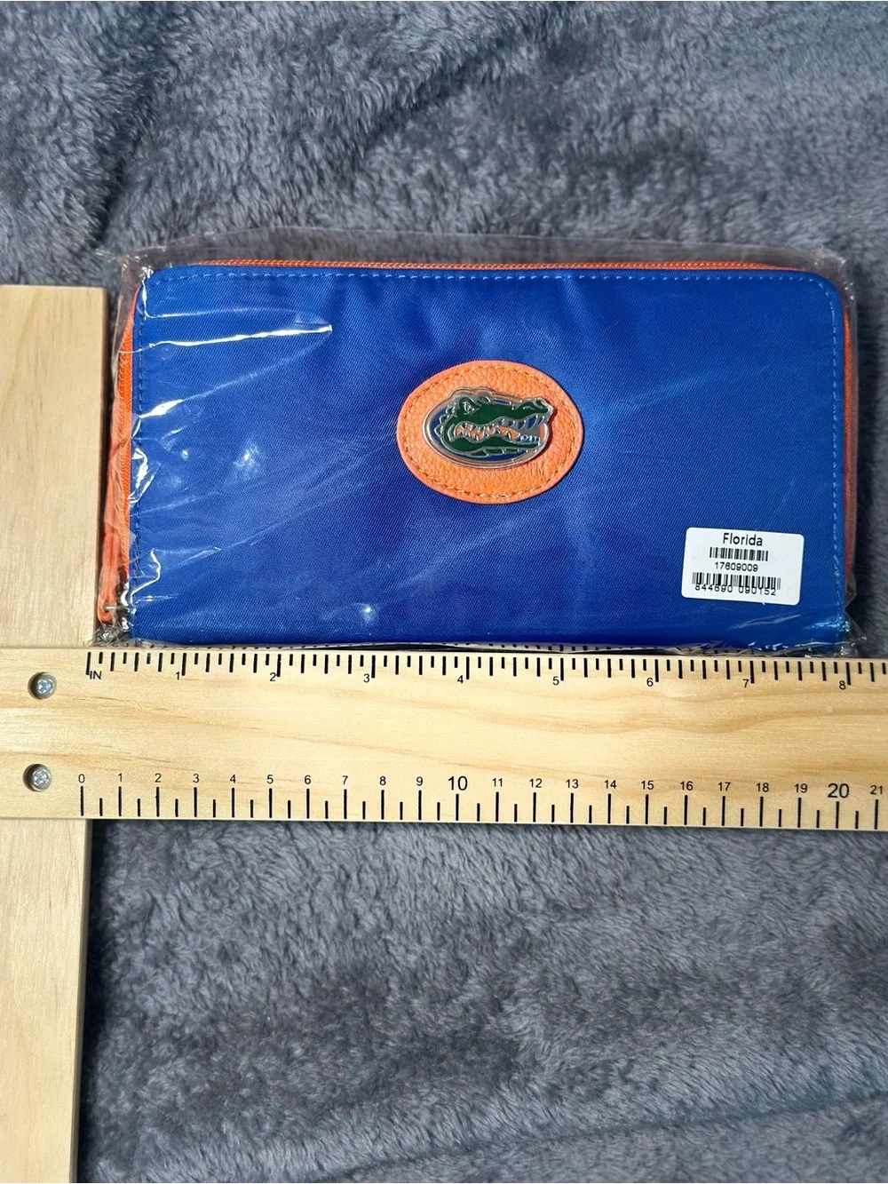 N/A blue zip